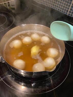 《一齊開餐》2/17 食譜 - 黑芝麻湯圓